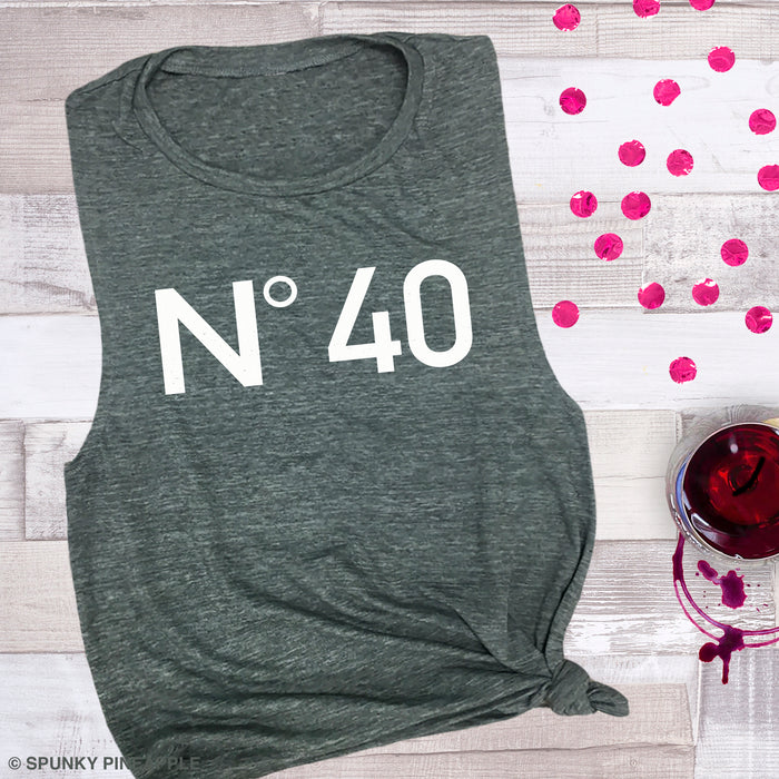 No 40 Cute 40th Birthday Shirt for Women